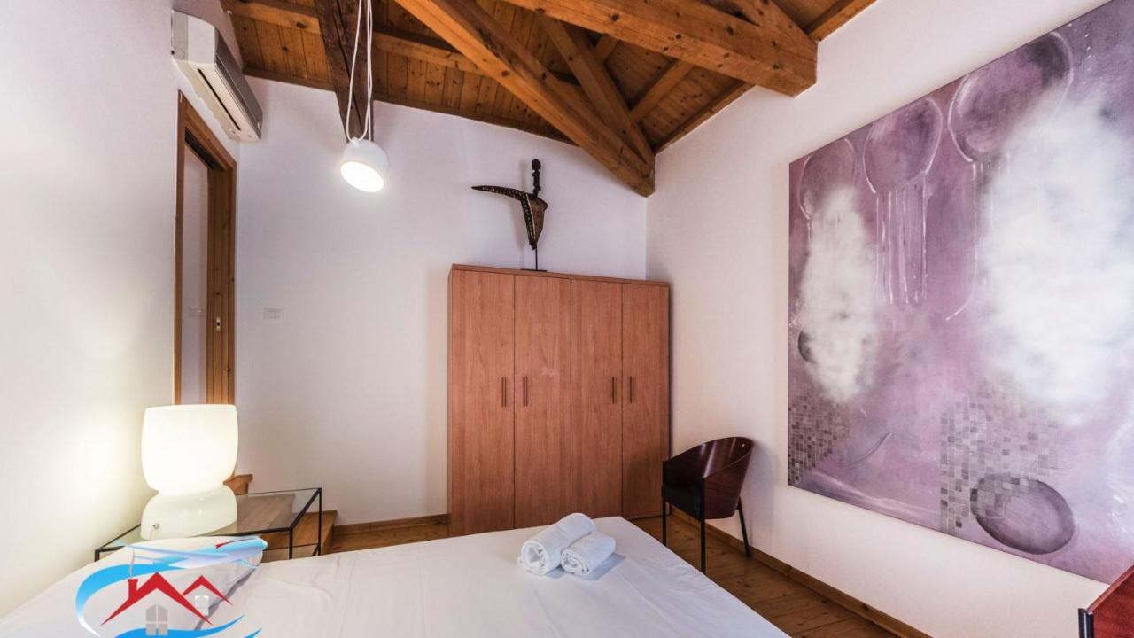 Au Nom De La Rose Apartman Velence Kültér fotó